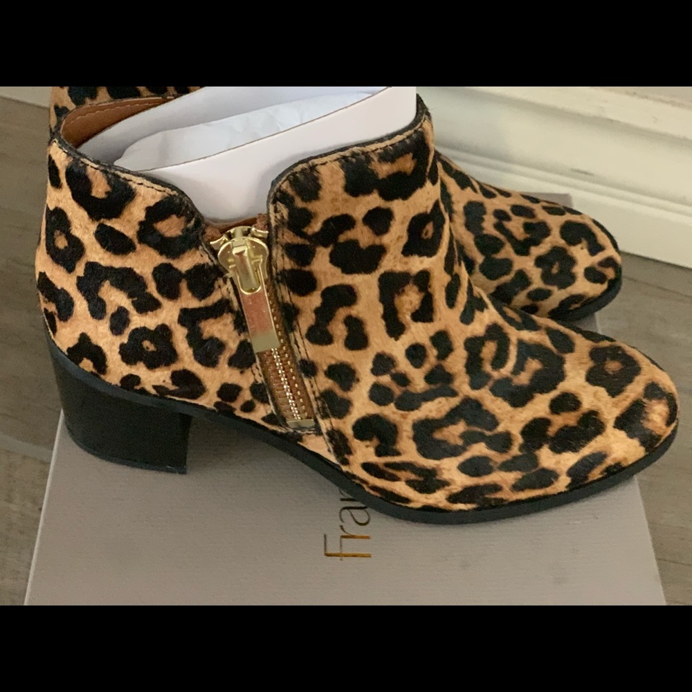 Franco Sarto leopard booties - Picture 3 of 6